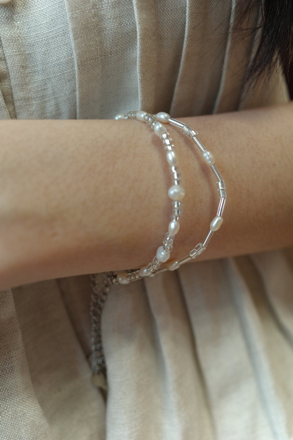 Glow bracelet (bottom)