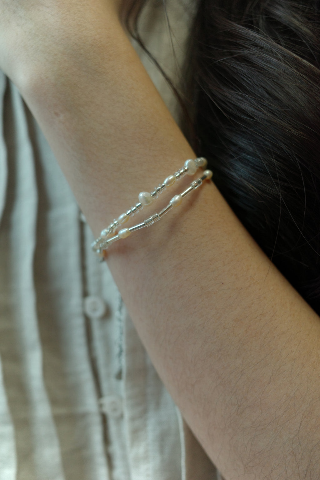 Glow bracelet (bottom)